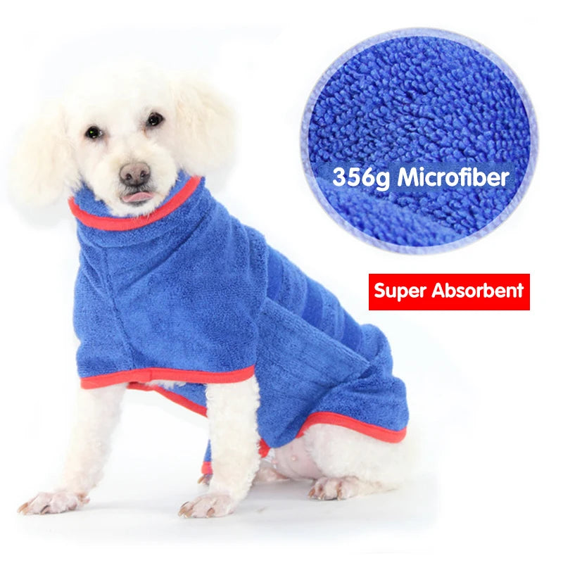 Dog wearing a blue microfiber towel with close-up of microfiber and text '356g Microfiber' and 'Super Absorbent'.