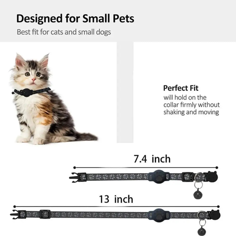 Cat wearing a black collar with measurements and text about small pets on a white background